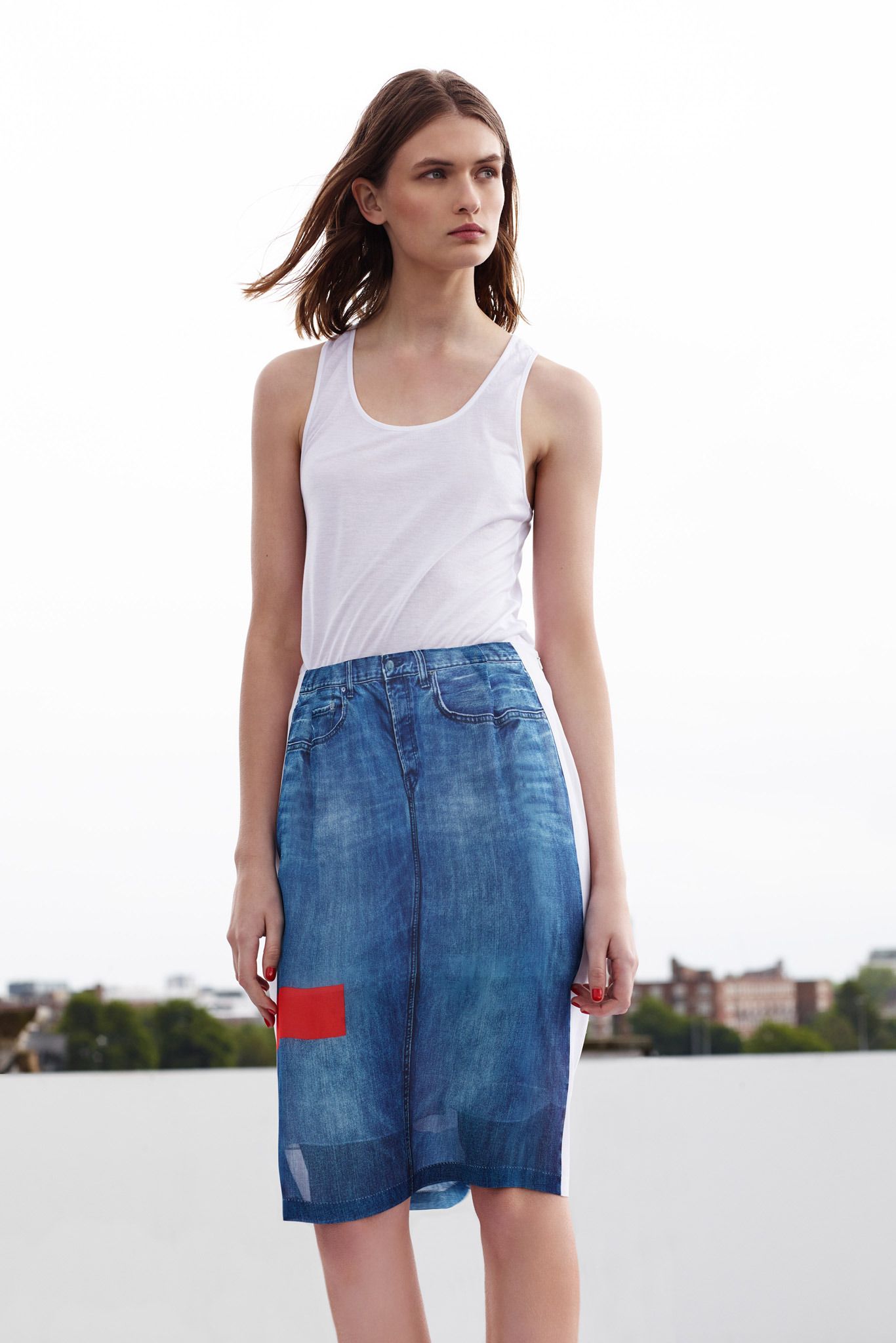 Отличные джинсовые шорты шедевр модной Европы
