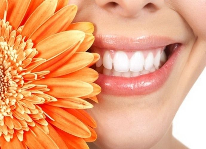 Искусственные зубы — эстетика вашей улыбки