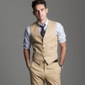 Модный мужской жилет в деловом стиле, какой выбрать и что с ним носить